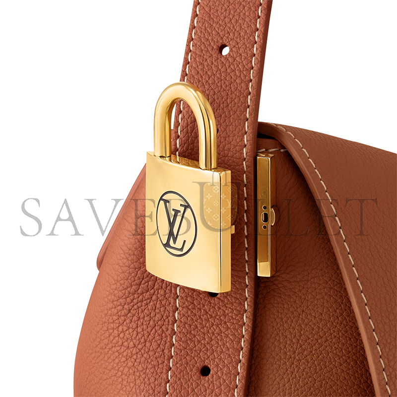 LOUIS VUITTON LOW KEY MESSENGER M13151 (30*18*12cm)